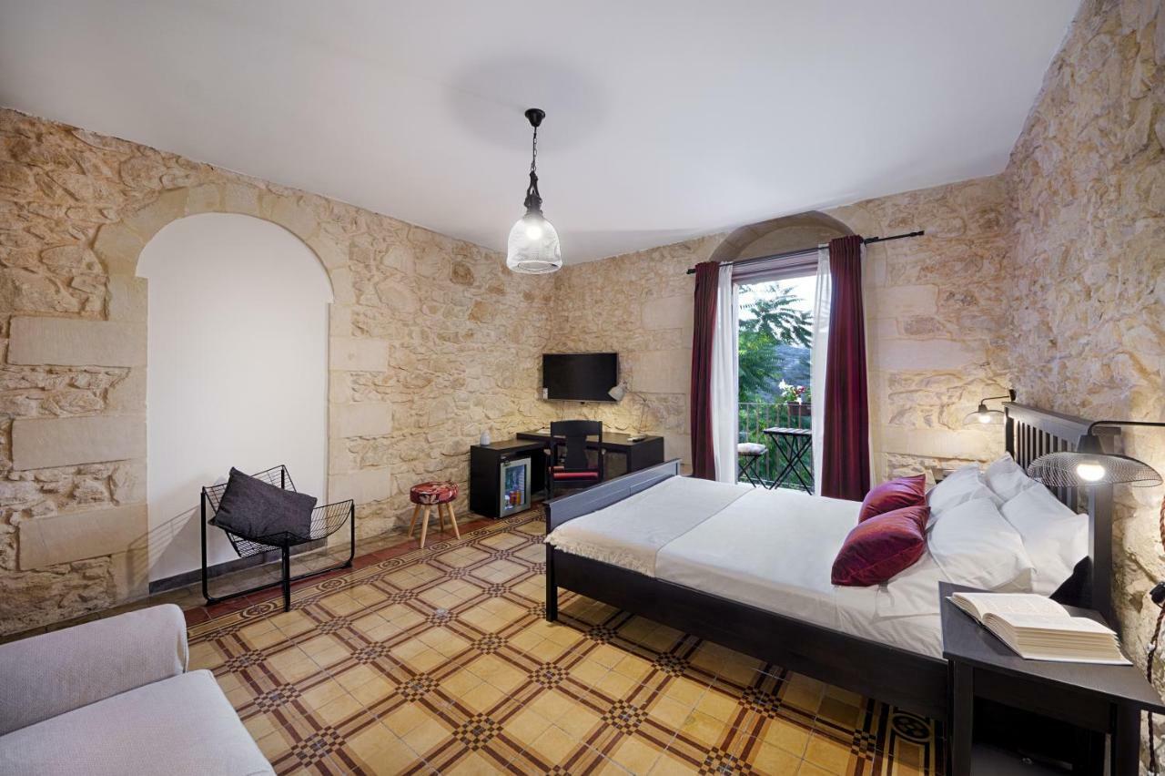 Centosedici Rooms Ragusa Dış mekan fotoğraf
